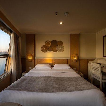 Magic I Nile Cruise Deluxe Boat The Scheduled Departure Is On Saturday For A 7-Day Nile Cruise Luxor Exterior foto