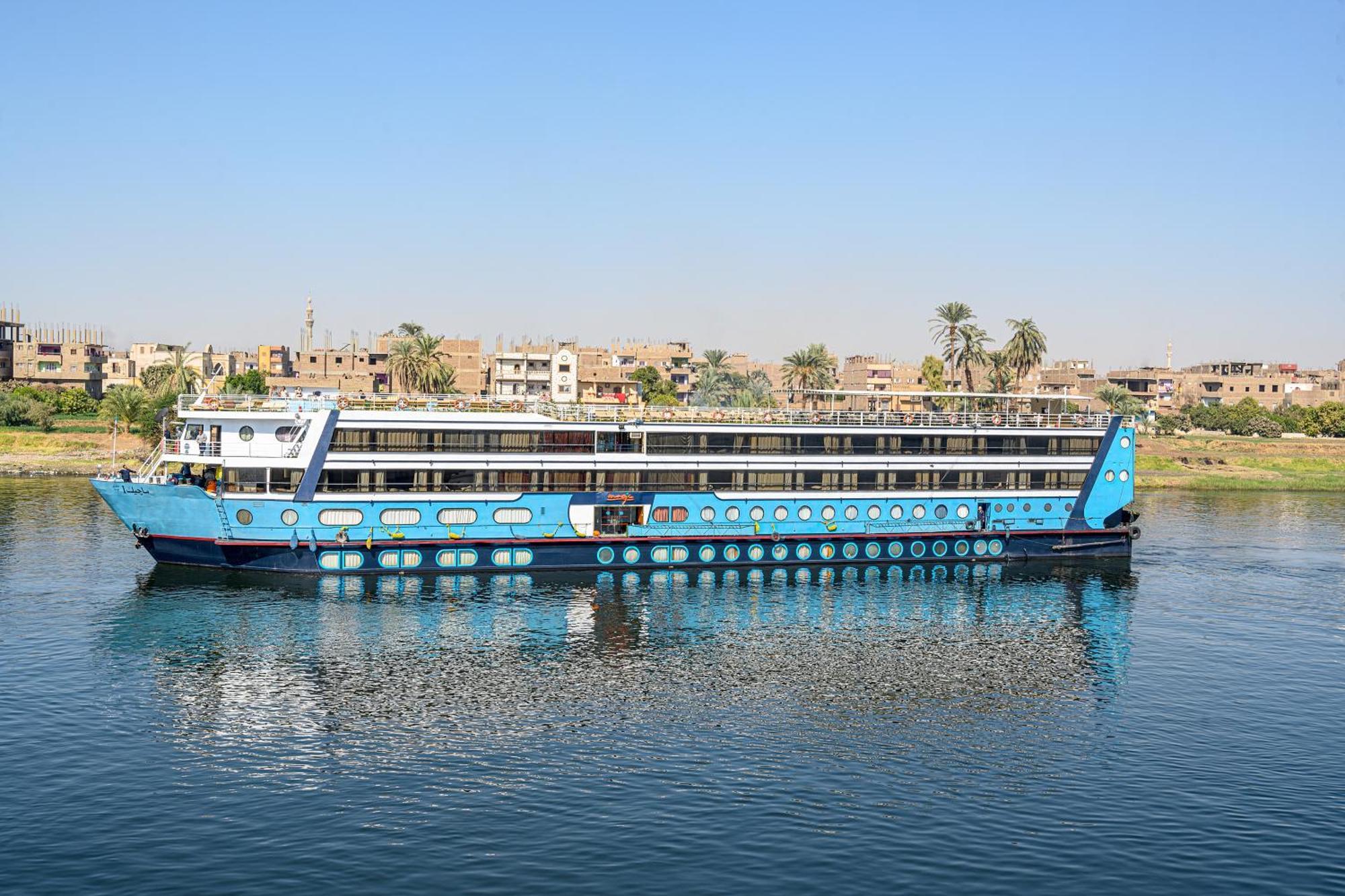 Magic I Nile Cruise Deluxe Boat The Scheduled Departure Is On Saturday For A 7-Day Nile Cruise Luxor Exterior foto