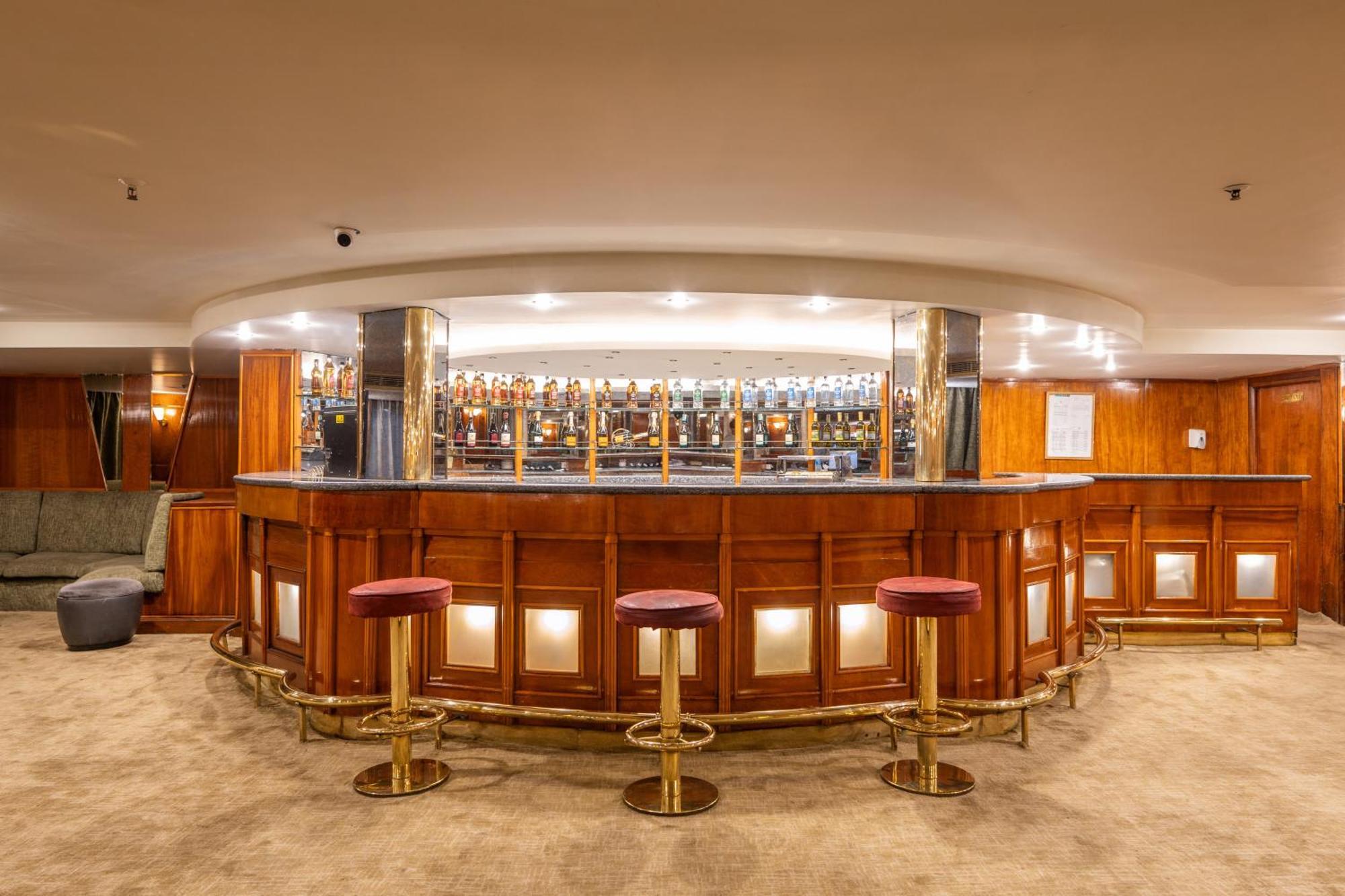 Magic I Nile Cruise Deluxe Boat The Scheduled Departure Is On Saturday For A 7-Day Nile Cruise Luxor Exterior foto